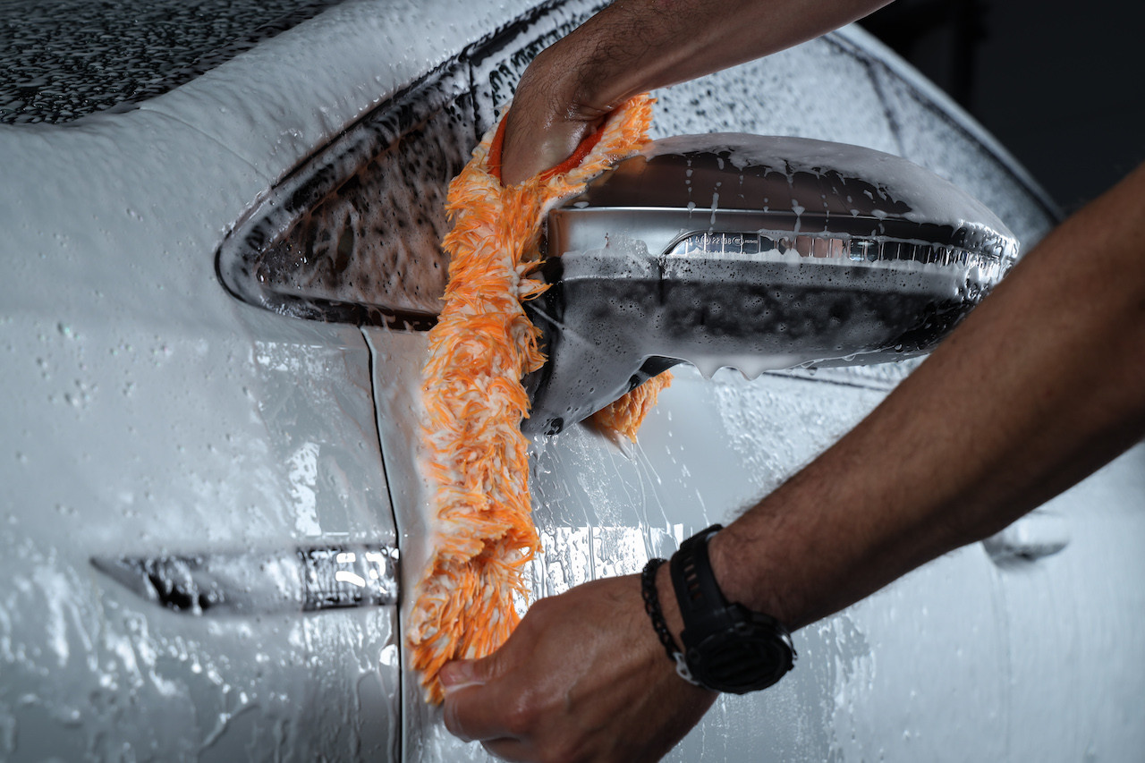 CARPRO FairyTail Wash Mitt - Image 4